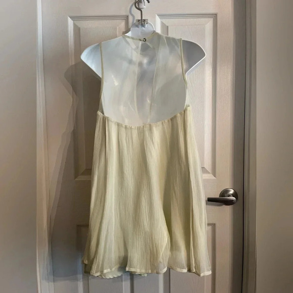 Urban Outfitters Kimchi Blue Mimi Embellished‎ Trapeze Mini Dress size S - Picture 8 of 14